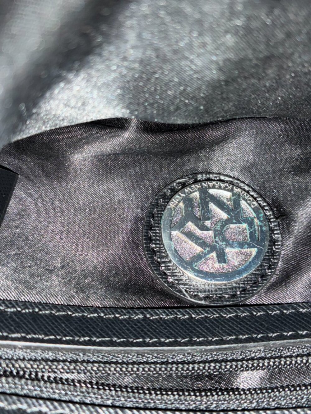 DKNY Crossbody - Picture 4 of 4